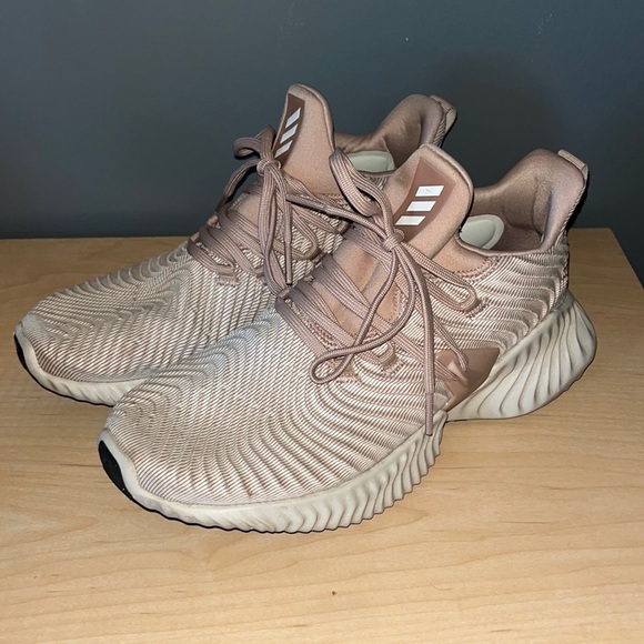Adidas alphabounce shoe - Picture 1 of 5